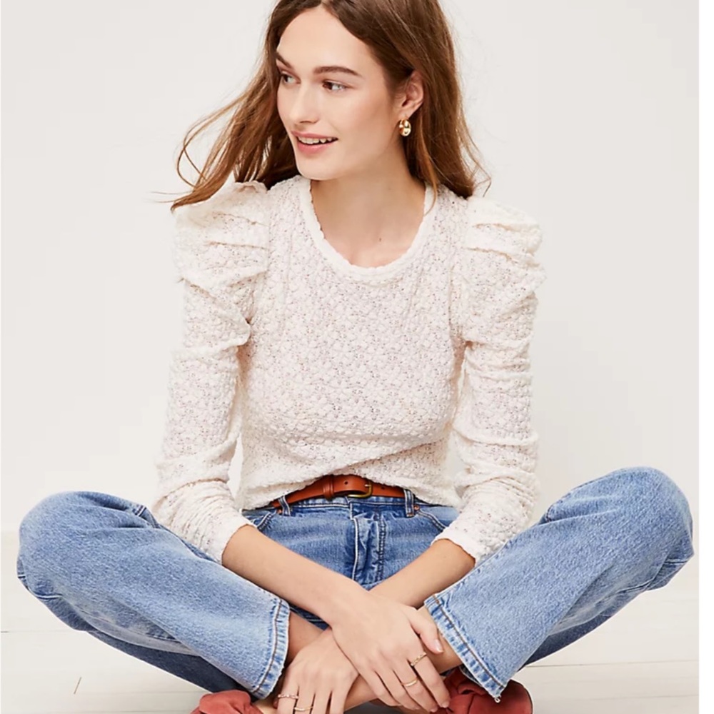LOFT Floral Lace Pleated Puff Sleeve Top